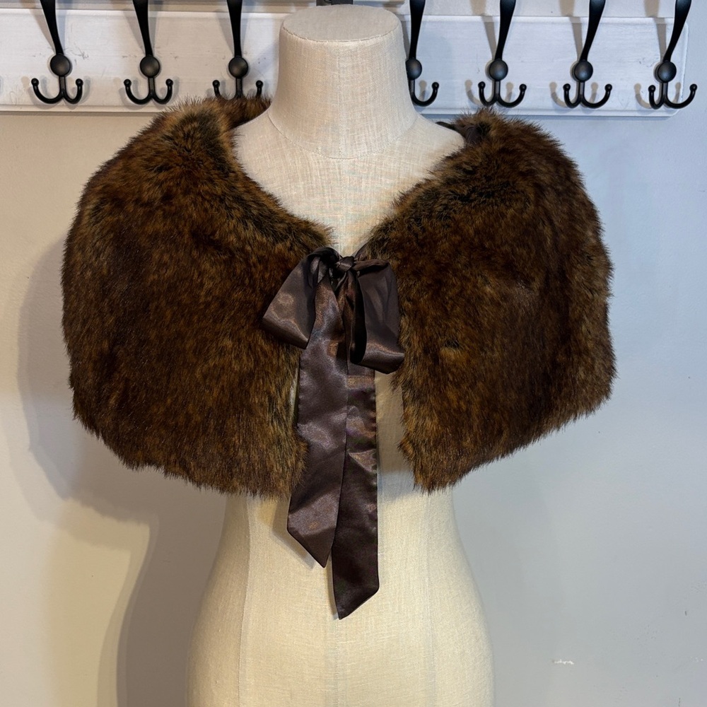 33. Brown Faux Fur Cape with Satin Bow retro